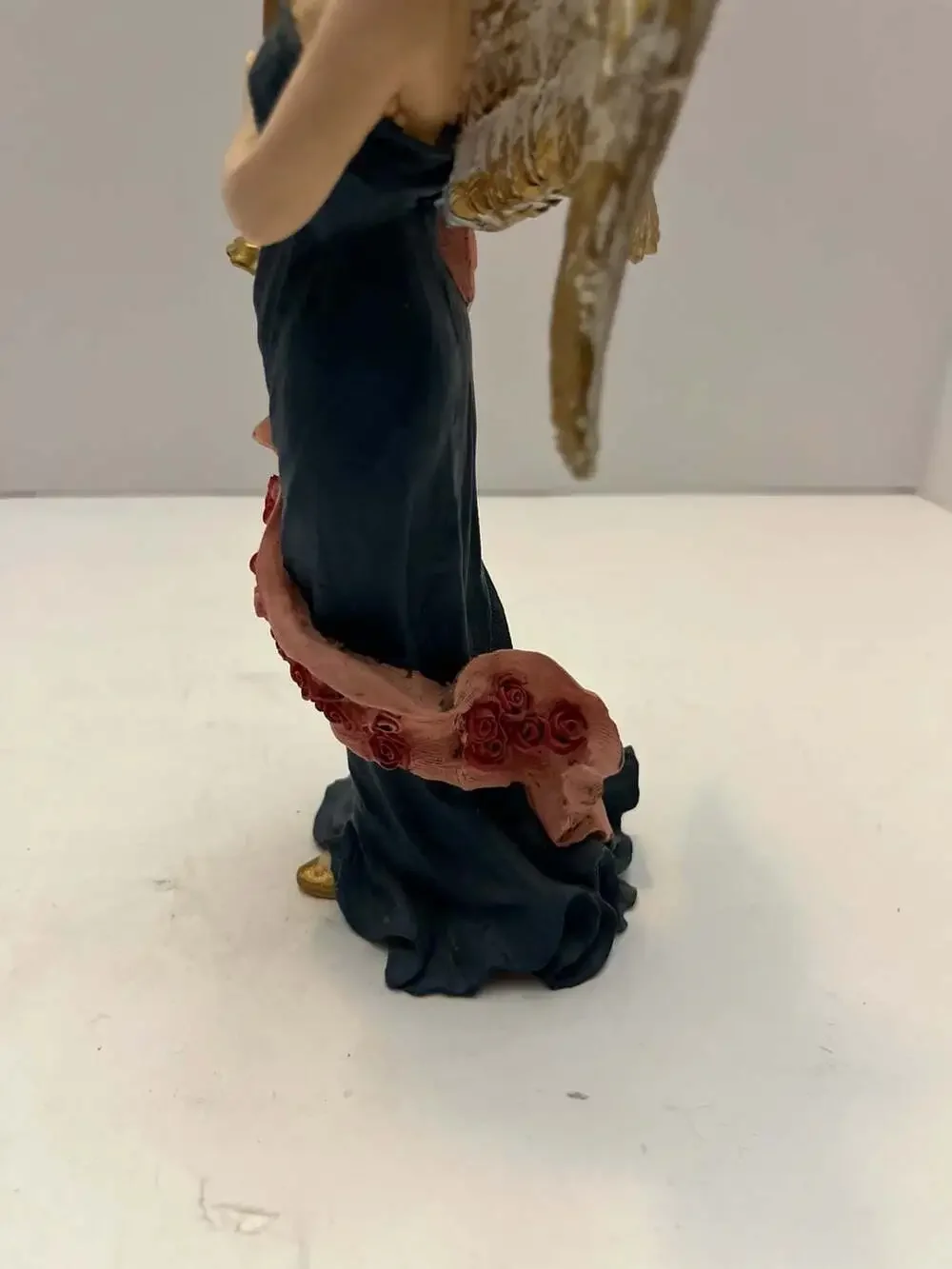 Unbranded vintage angel